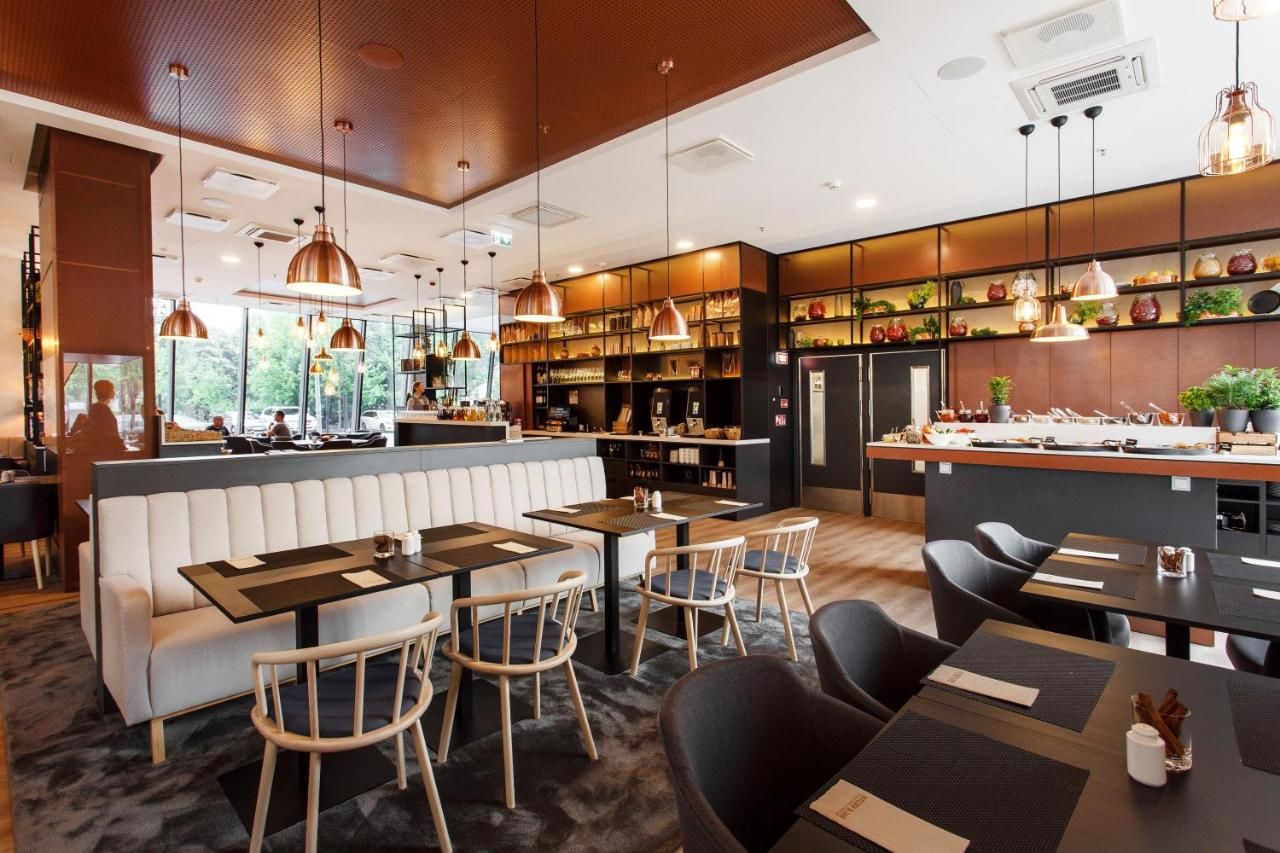 Отель Courtyard by Marriott Vilnius City Center Вильнюс-32