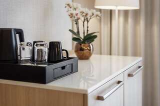 Отель Courtyard by Marriott Vilnius City Center Вильнюс Улучшенный номер с кроватью размера «king-size»-3