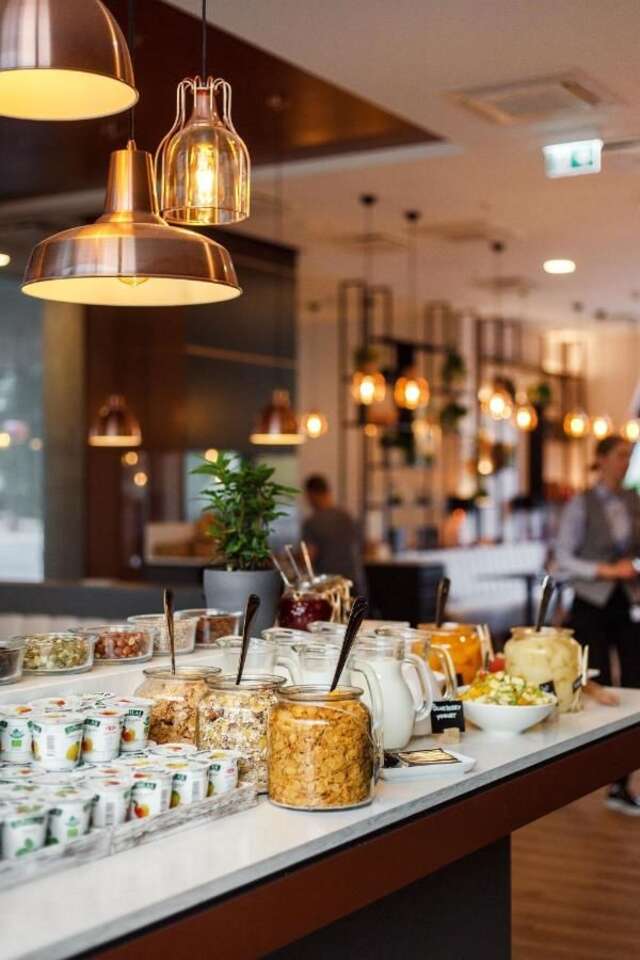 Отель Courtyard by Marriott Vilnius City Center Вильнюс-33